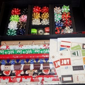 Christmas Gift wrapping set